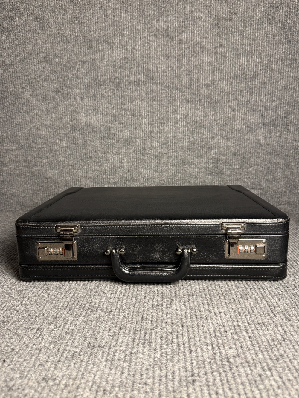 Vintage Skyflite Black Leather Attache Briefcase Case
